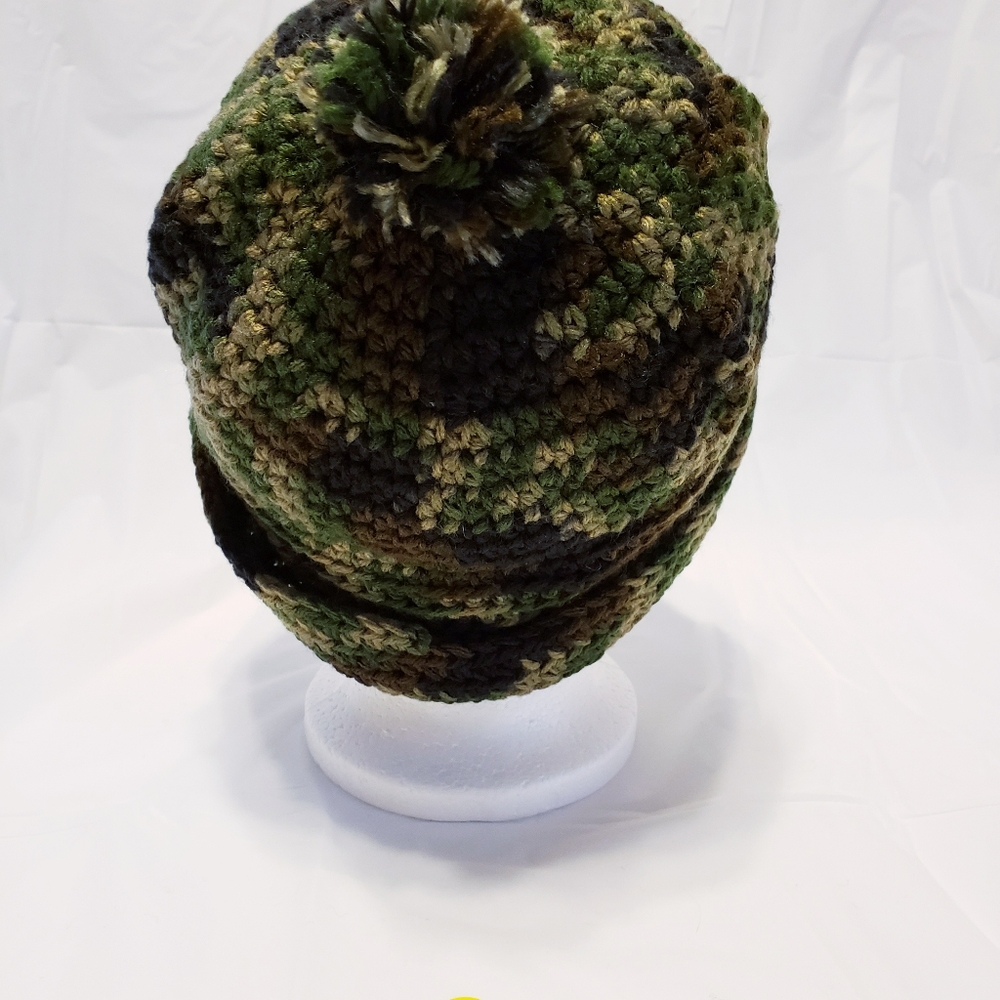 Crocheted hat: #7 - Picture 5 of 5